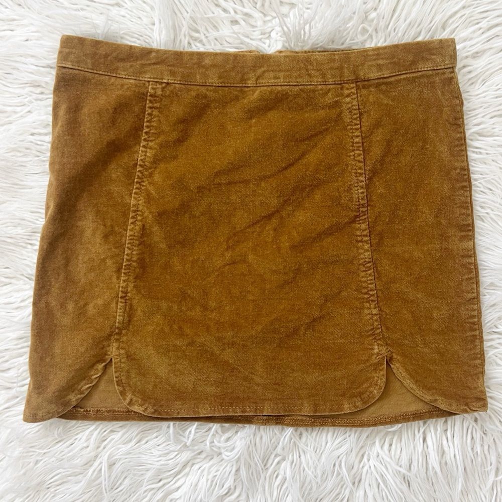 Classic Tan Women's Skirt